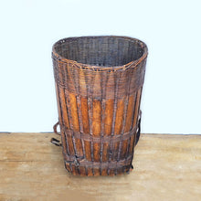 Load image into Gallery viewer, 19th c Gathering Basket
