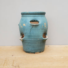 Load image into Gallery viewer, Strawberry Pot Byrd Pottery
