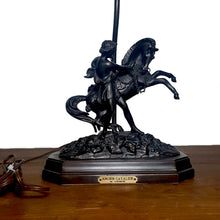 Load image into Gallery viewer, Bronze Classical Lamp
